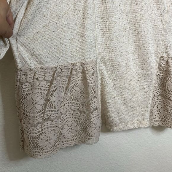 LOGO Linens by Lori Goldstein Scoop Neck Knit Top with Crochet Lace XS - Picture 3 of 12